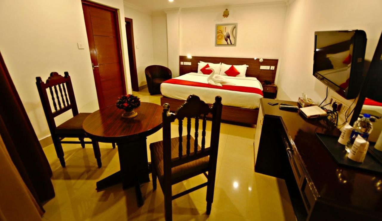 Hotel Nithya Kottayam Exterior photo